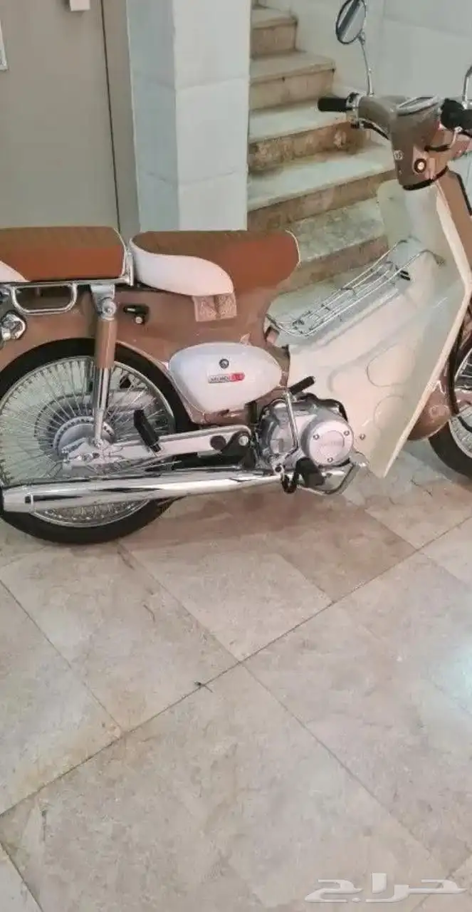 مكنه موتوسيكل للبيع لاعلى سعر مشتغلش غير اسبوع فقط واتركنت 11