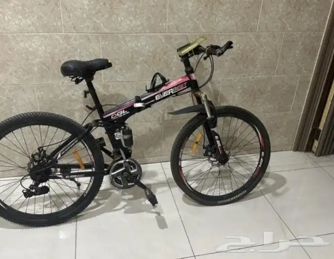 نظيف ولا في شيء 0