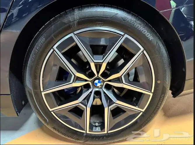 بي ام دابليوا 520i M 2025معرض الميموني للاستيراد 4