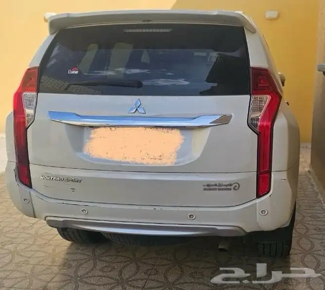 جيب ميتسوبيشي مونتيرو 2018 1