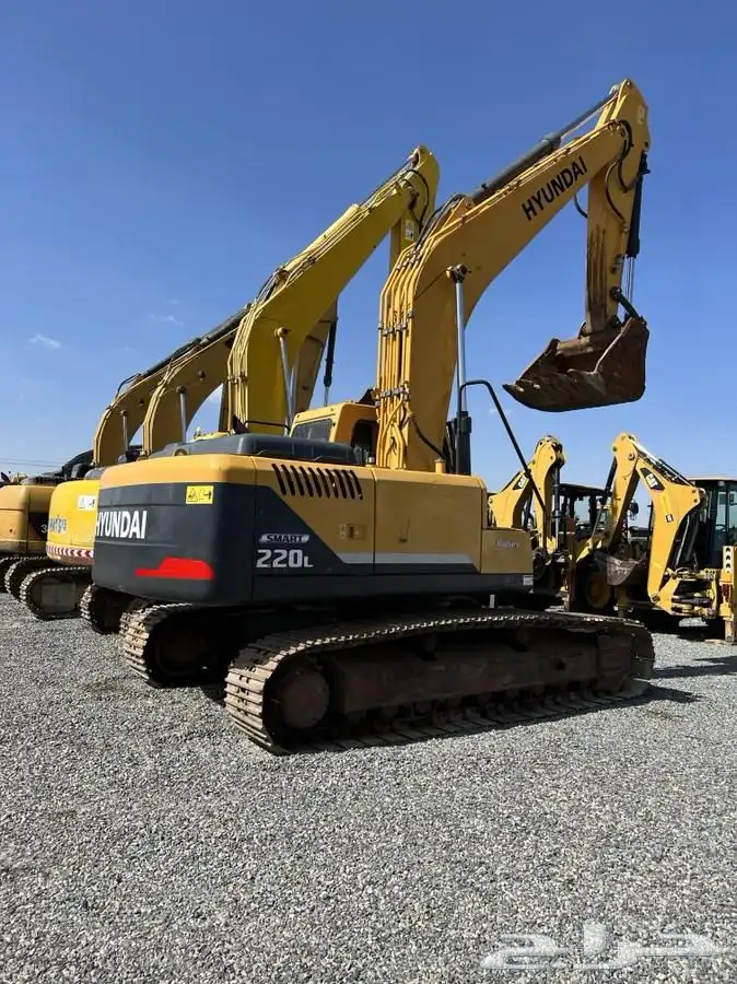 بوبكات - بوكلين للايجار 2