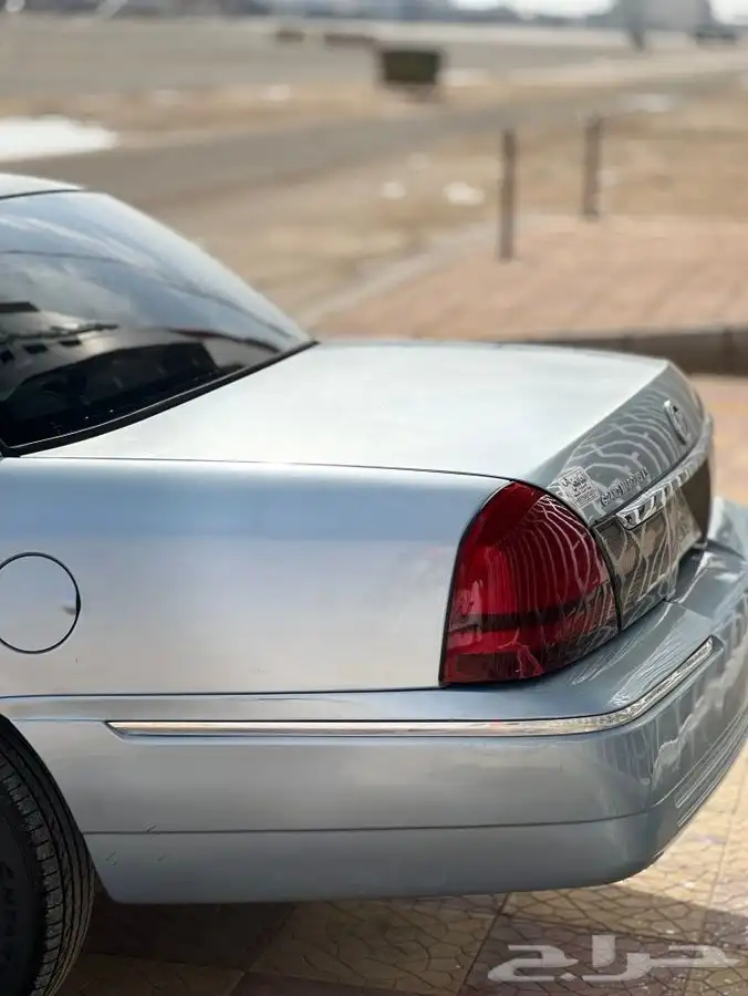 فورد ماركيز 2010 5