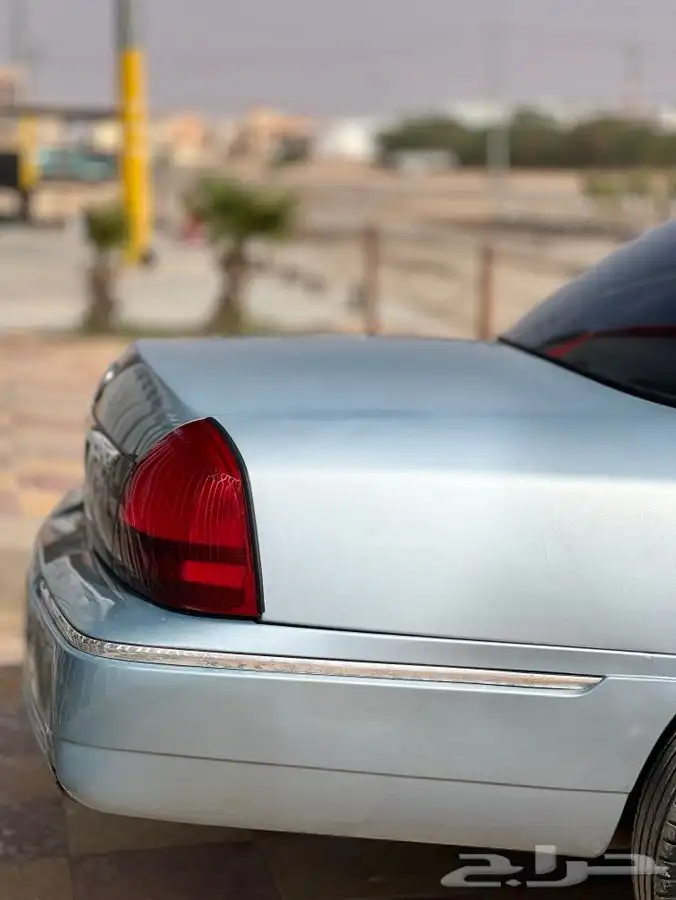 فورد ماركيز 2010 6