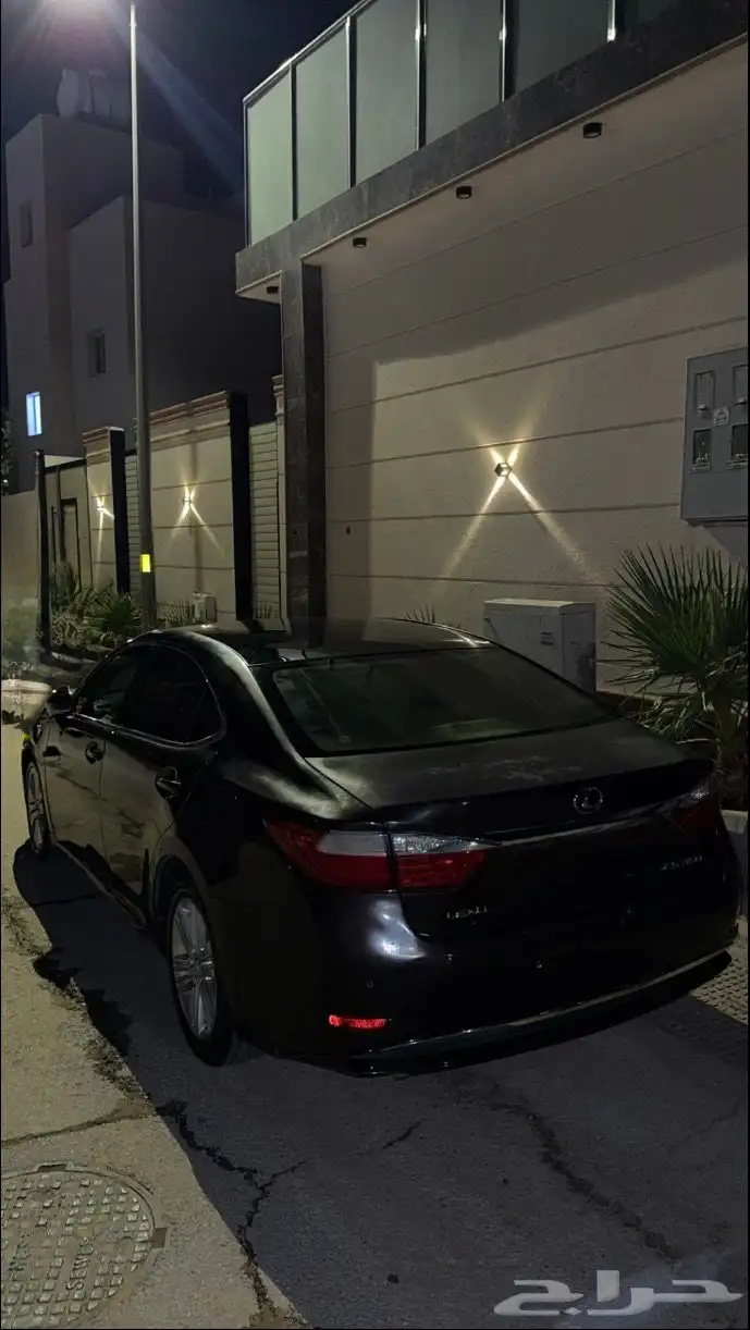 لكزس es350 2013 على السوم 2