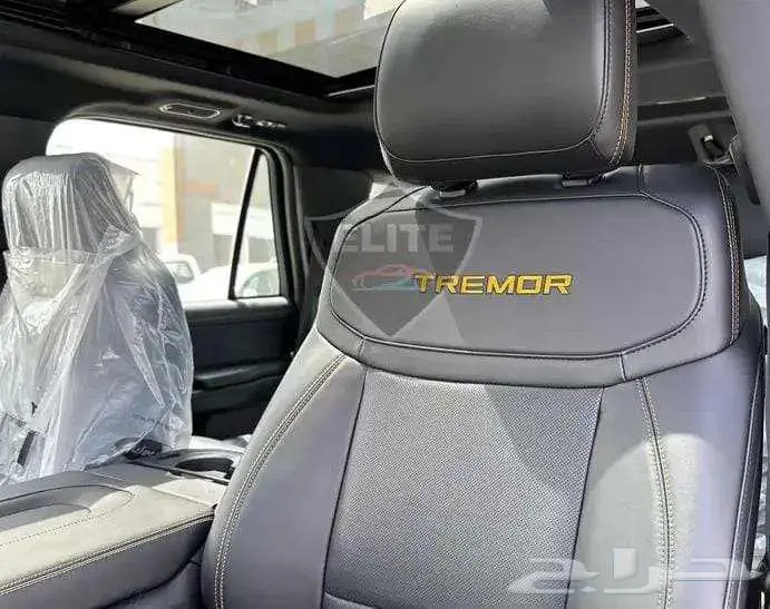 تتوفر فئات فورد اكسبديشين 2025 اصفار لمبيعات البنوك باقل ربح 37