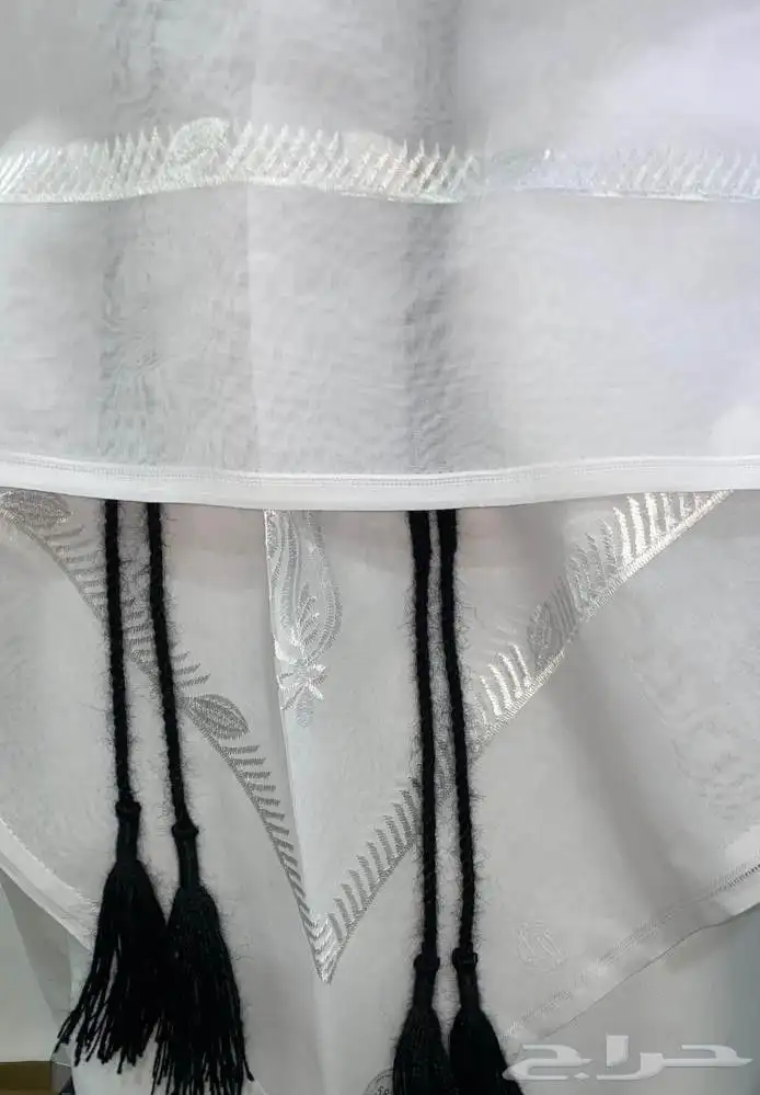 غترة الرويس المطرزة فقط من متجر المنيعي 1