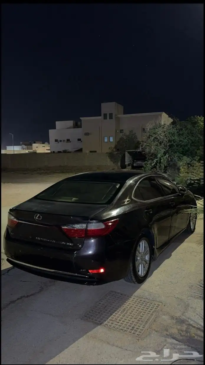 لكزس es350 2013 على السوم 4