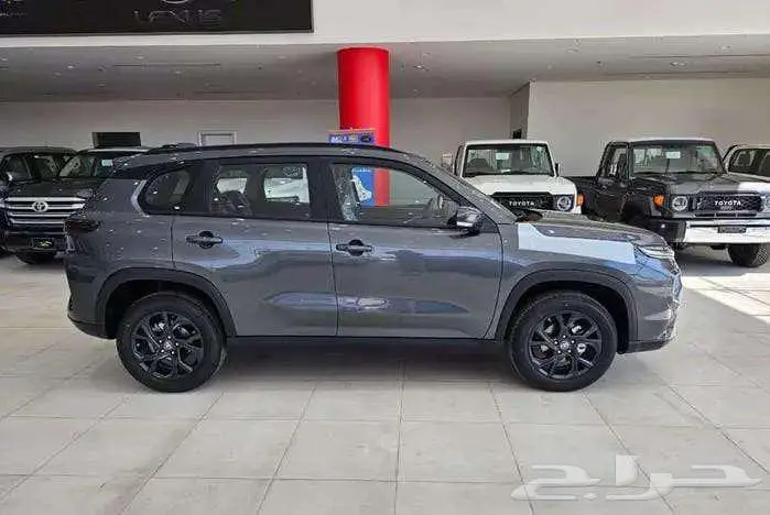 تويوتا اوربان GLX موديل 2026 بنظام الإيجار المنتهي بالتمليك 1