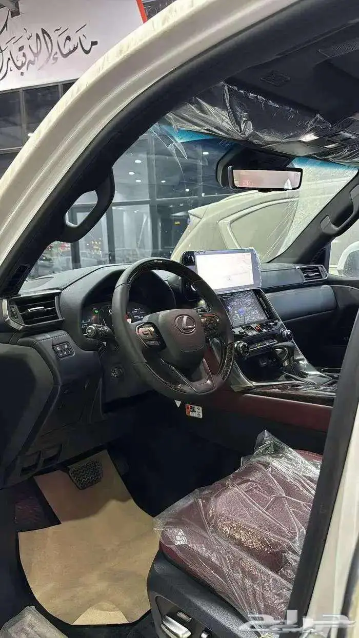 لكزس بي بي عماني 2025 تشغيل عن بعد 1