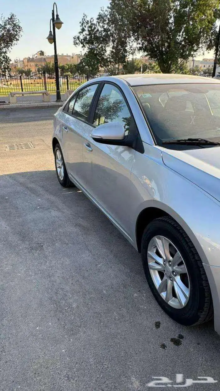 للبيع كروز 2017 فضي 0