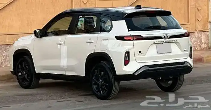 تويوتا اوربان كروزر GXL 2025 ( فل كامل ) 5