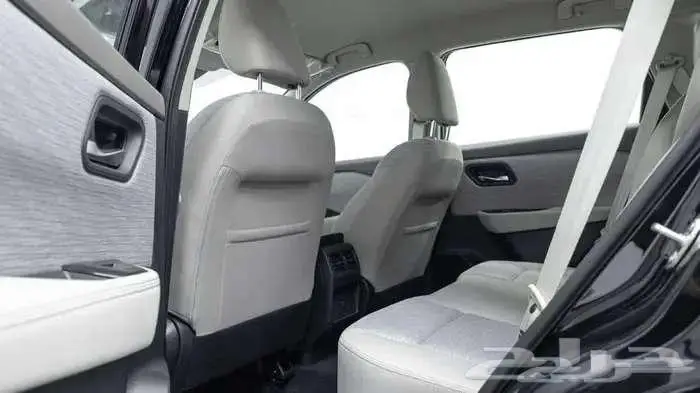 نيسان أكستريل موديل 2026 ستاندر 7 - 5 راكب S 7