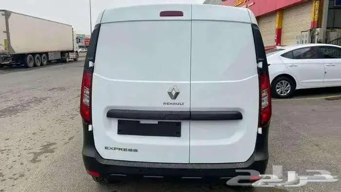 رينو اكسبرس فان بضاعة ديزل قير عادي 2024 5