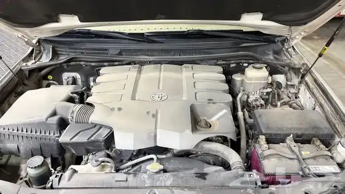 جيب لاندكروزر 2014 7