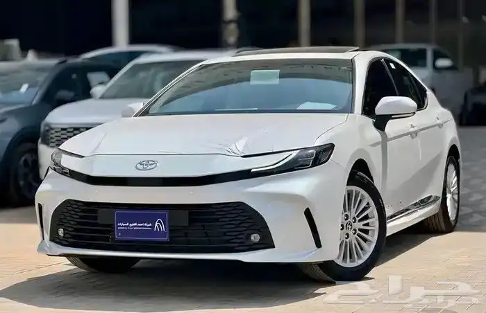 تويوتا كامري استاندر 2025 1