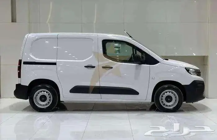 بيجو بارتنر 2025 فان بضاعه ديززل قير عادي المجدوعي عرض خاص 2