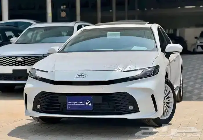تويوتا كامري استاندر 2025 0