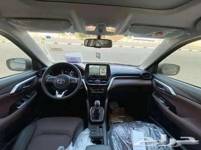 تويوتا أوربان كروزر إستاندر 2026 ( كاش وبنوك ) 2