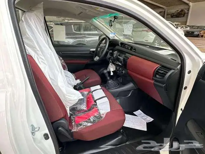 تويوتا هايلوكس غماره ديزل 2025 سعودي بالنقد والتقسيط 9