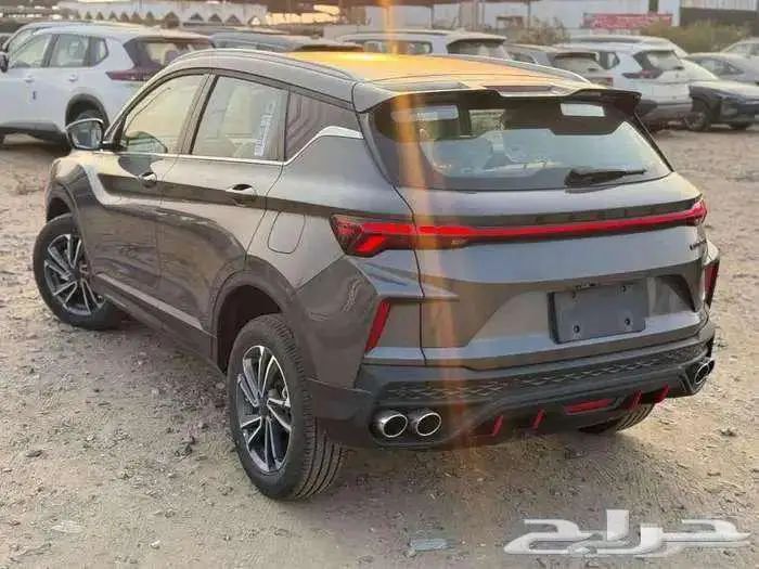 جيلي كولراي 2025 أستندر GL كاش او اقساط عرض خاص جدااا 7