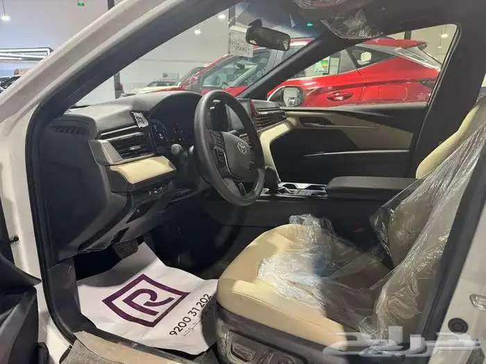 تويوتا كامري E بنزين ستاندر موديل 2025 3