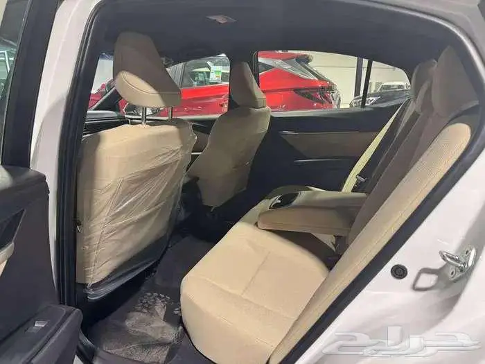 تويوتا كامري E بنزين ستاندر موديل 2025 5