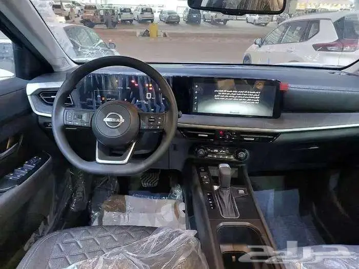 نيسان كيكس SV نص فل 2025 8