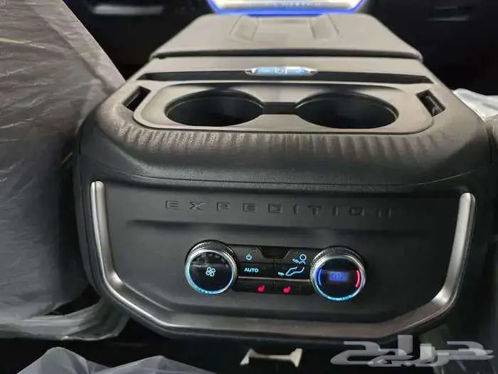 فورد اكسبيدشن بلاتنيوم 13