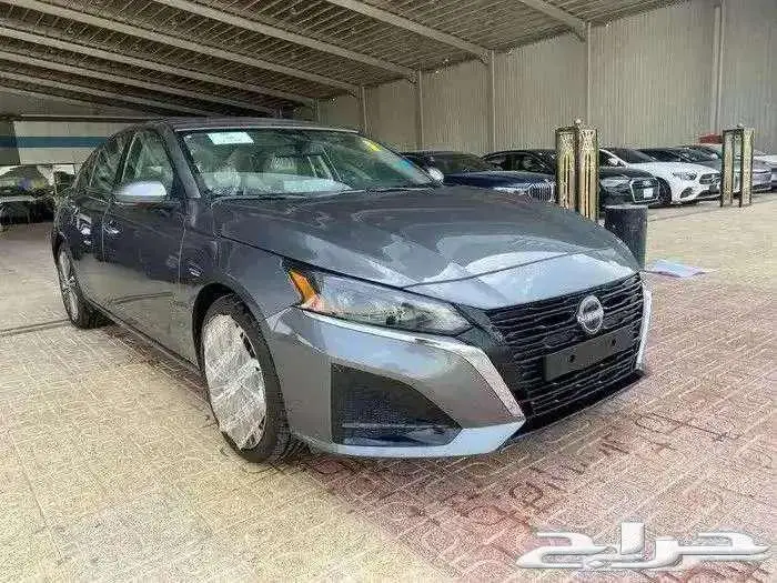 نيسان التيما ستاندر 2025 معرض اوتو ون 1