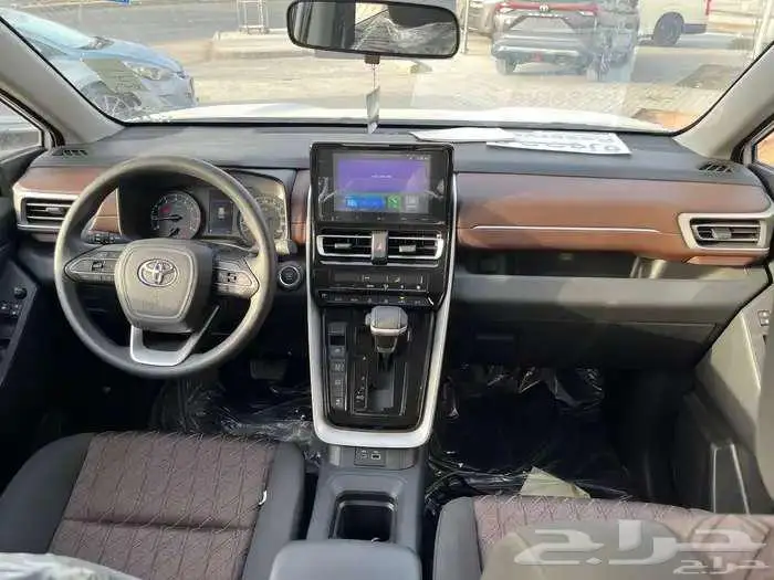 تويوتا انوفا GL 2.0 بنزين 2026 2