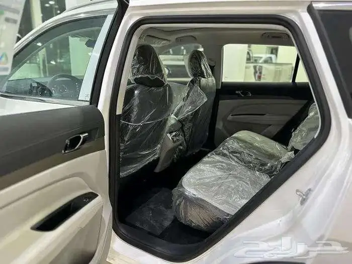 فورد تيريتوري ترند ابيض 2024 10