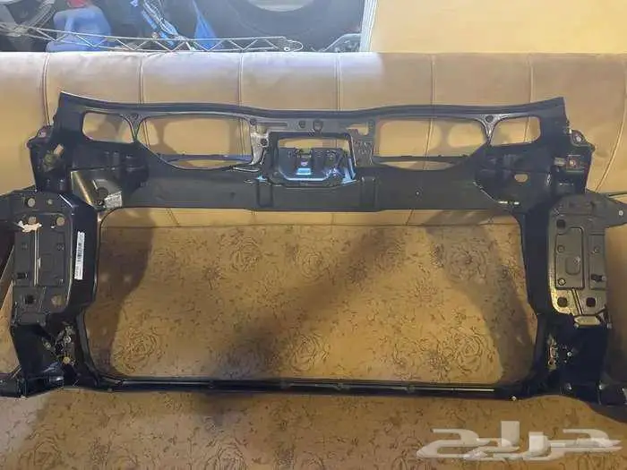 صاجة واجهة قاعدة رديترات بورش باناميرا 1