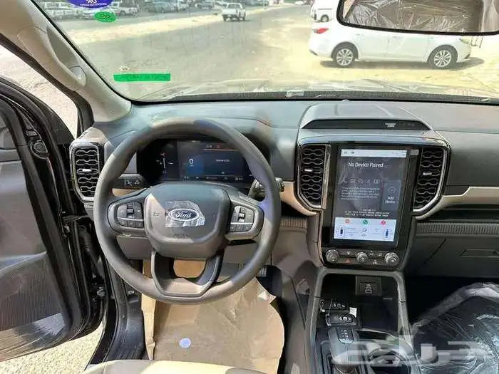فورد ايفريست XLS دفع رباعي موديل 2025 اقساط او كاش 4