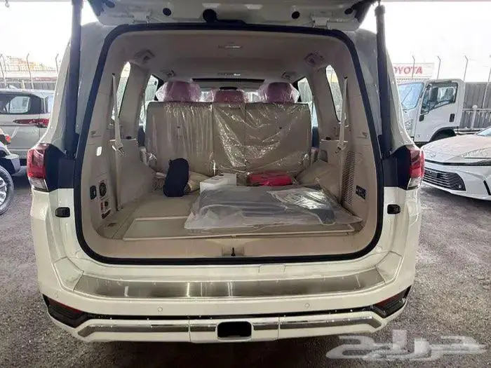 تويوتا - لاند كروزر -GXR-L3- 2026-بنزين 3