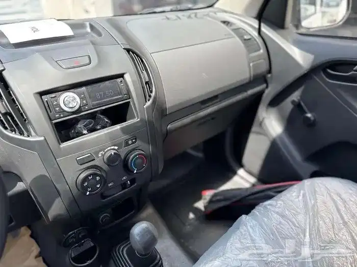 ايسوزو ديماكس غمارة 2026 بدون دبل زجاج (كهرب-عادي) 9