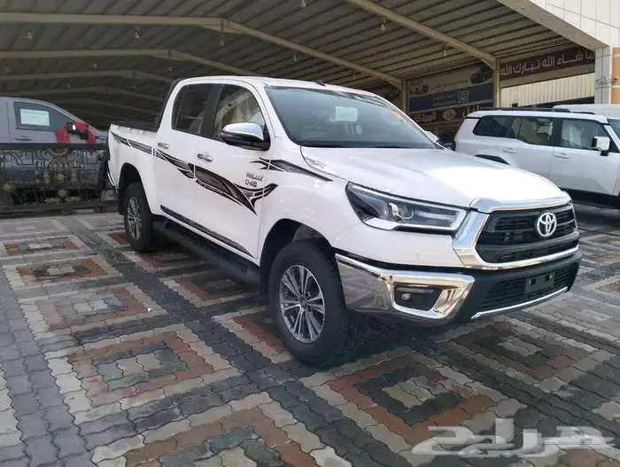تويوتا هايلوكس 2025 غمارتين 4x4بنزين فل كامل 3