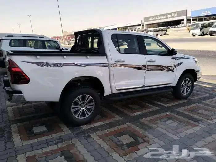 تويوتا هايلوكس 2025 غمارتين 4x4بنزين فل كامل 10