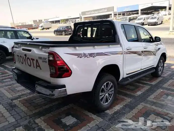 تويوتا هايلوكس 2025 غمارتين 4x4بنزين فل كامل 11