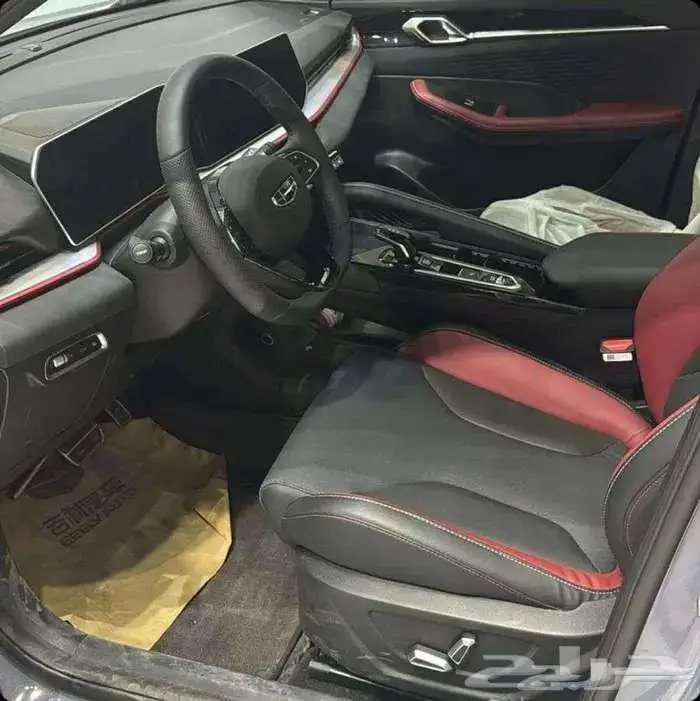 جيلي كوالراي استندر موديل 2025 5