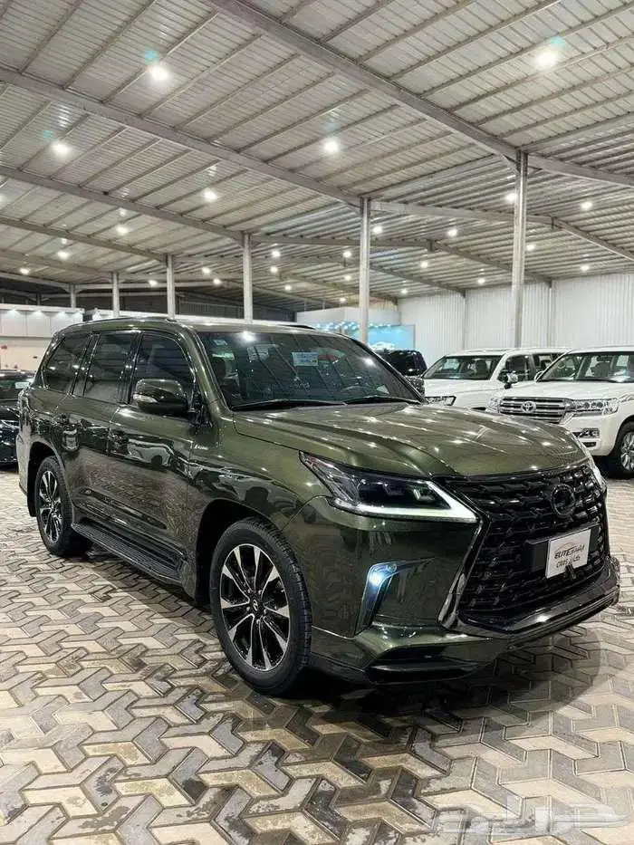 لكزس بلاك اديشن موديل 2021 2