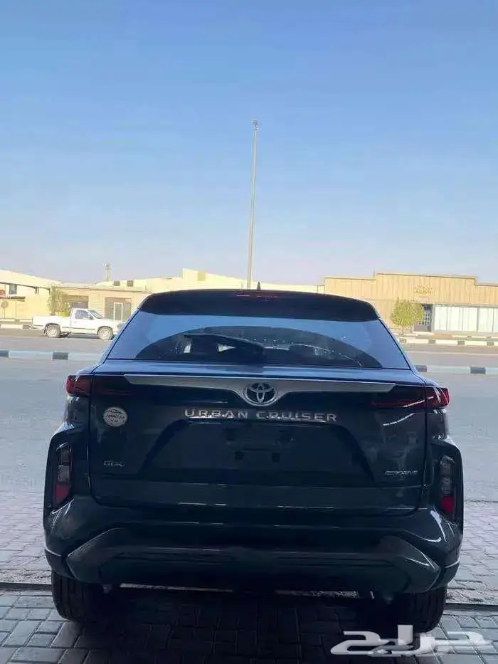 تويوتا أوربان كروزر إستاندر 2026 ( كاش وبنوك ) 1