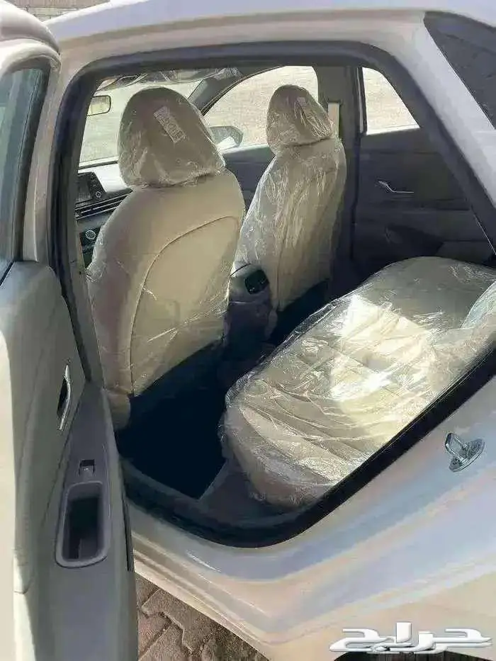 هيونداي إلنترا سمارت 2025 ابيض ورمادي كاش وأقساط 6