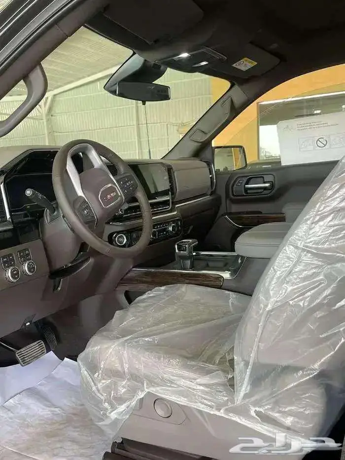 جي ام سي سيرا ألفيشن أسود 2025 متوفر لدى الحسن اقل سعرر 4