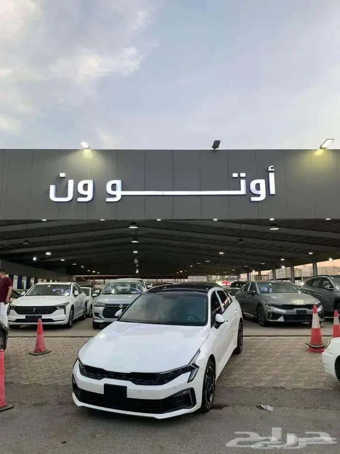كيا k5 استاندر مطور بصمه بانوراما وجميع الفئات موديل 25 26 2