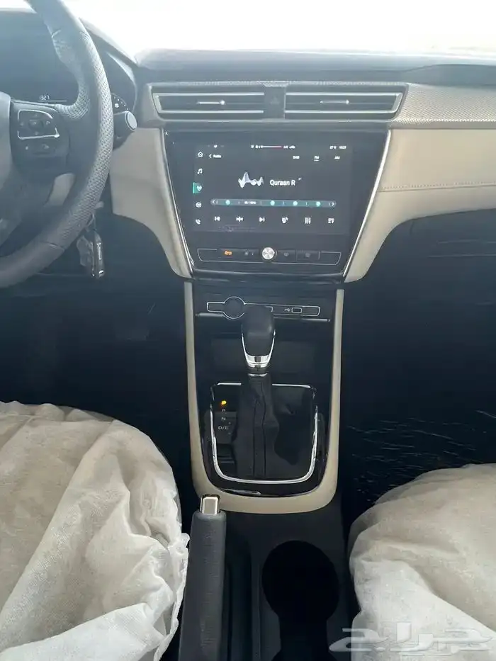 MG5 سيدان ستاندر 2025 10