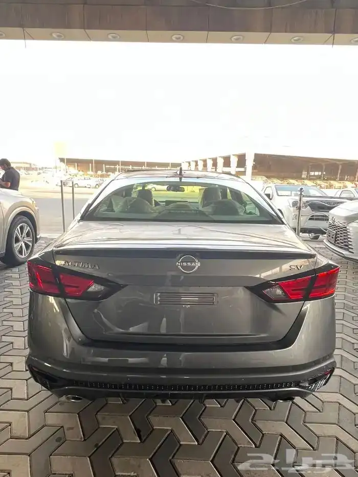 نيسان التيما 2026 SV 5