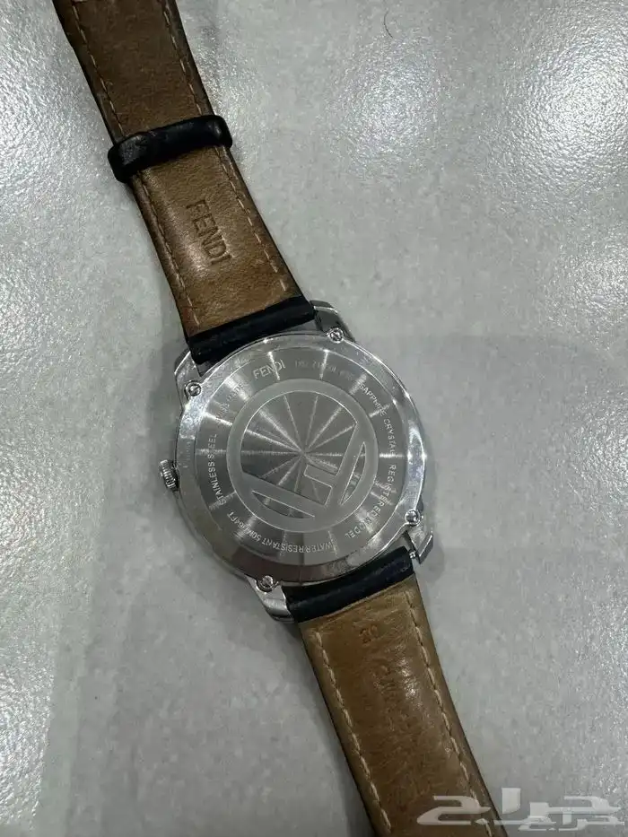 ساعة فندي FENDI أصلية جلد نظيفة 5