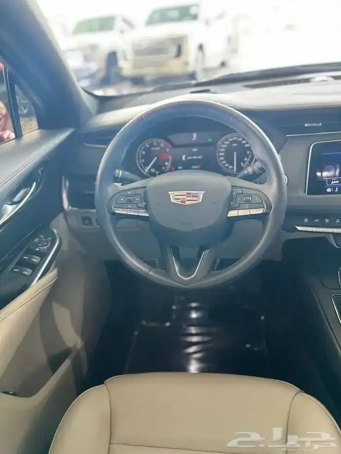 كاديلاك 2023 XT4 الجميح ماشي 24 الف قمة فالنظافة 6