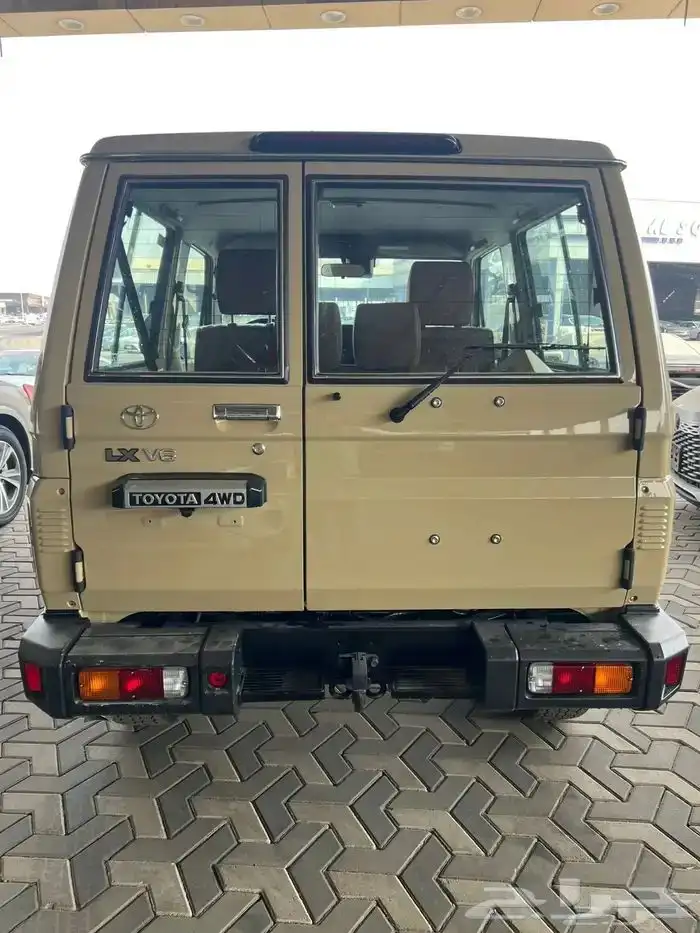 تايوتا 2025 ربع بريمي فل كامل 4