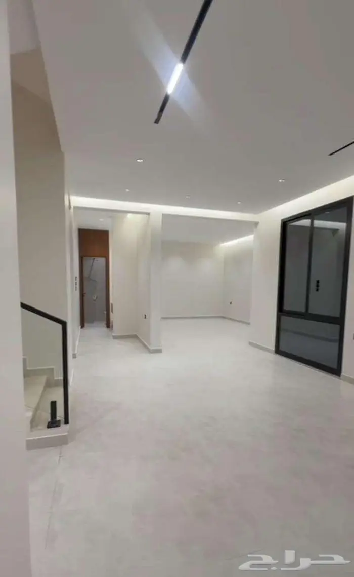 للبيع فلل بحي المحمدية بعنيزة 9
